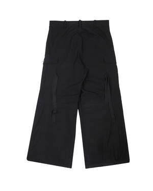 Endless, Black Cargos