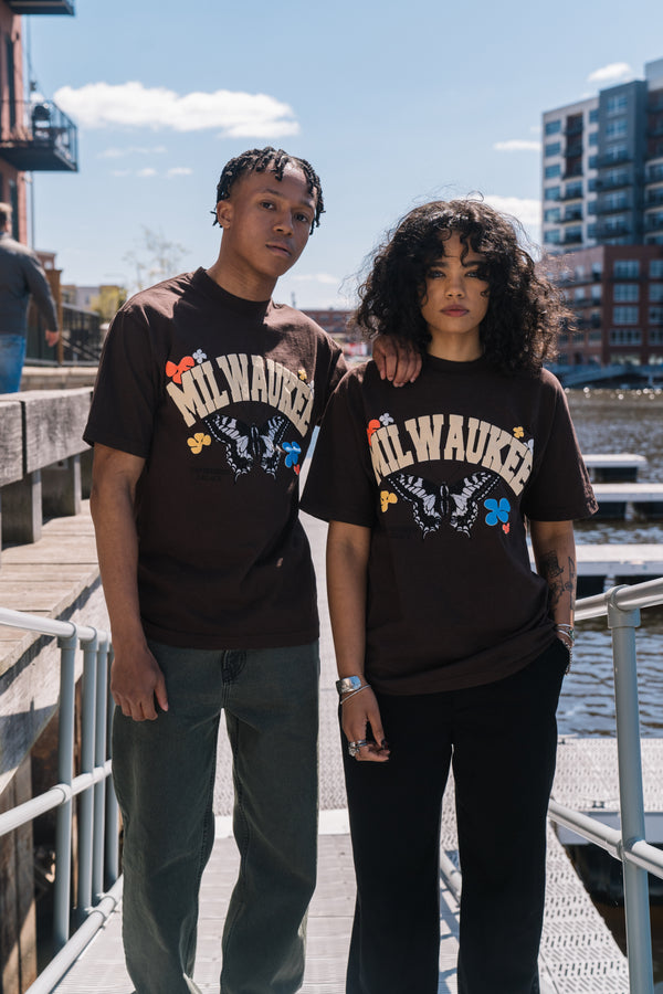 Milwaukee/Monogram, Brown t-shirt