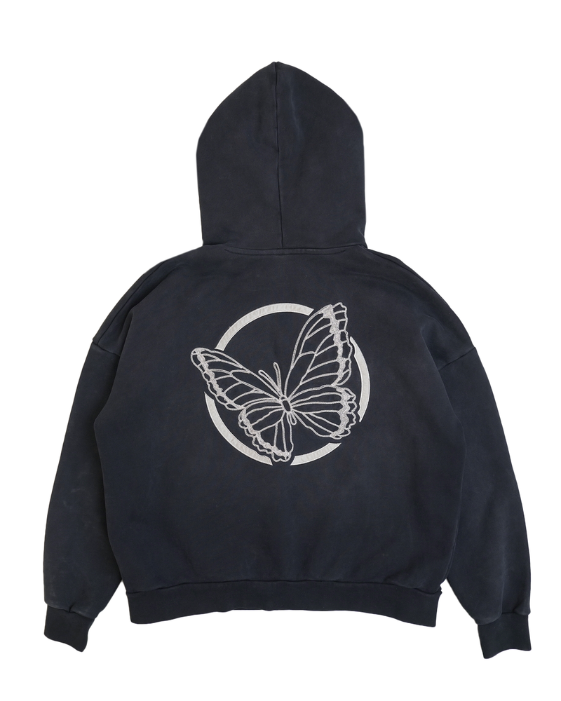 Milwaukee, Black Hoodie